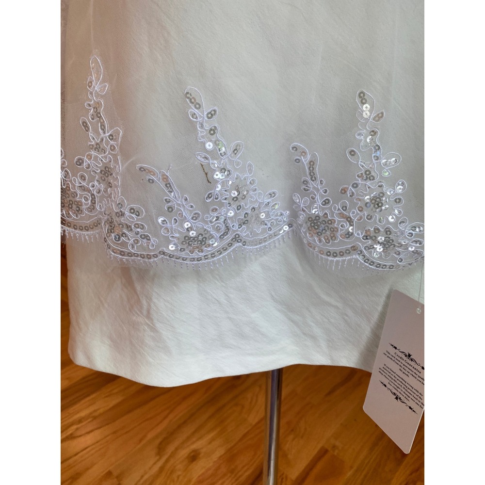 White Two Tier Fingertip Wedding Veil/Blusher Lace Sequin Trim Bridal Comb - Picture 9 of 16